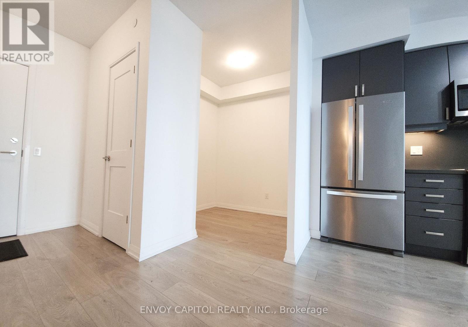 2411 - 7895 Jane Street, Vaughan, Ontario  L4K 0K2 - Photo 2 - N12610048