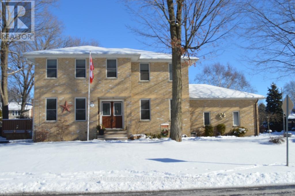 1 SIMMONS COURT, Quinte West, Ontario