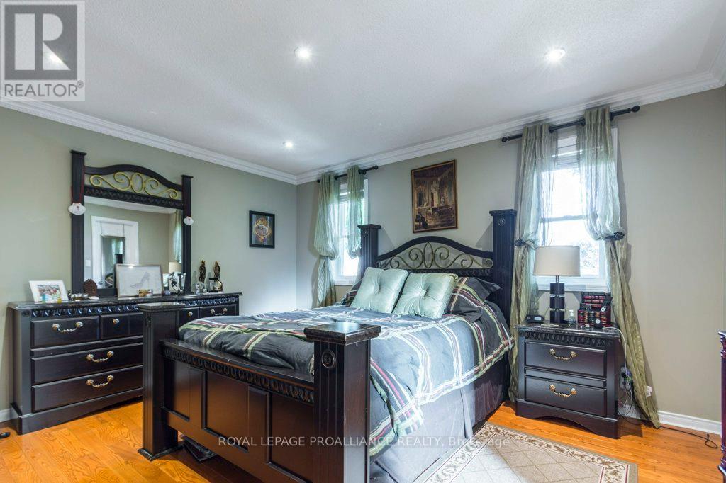 1 Simmons Court, Quinte West, Ontario  K8V 6M9 - Photo 21 - X12403000