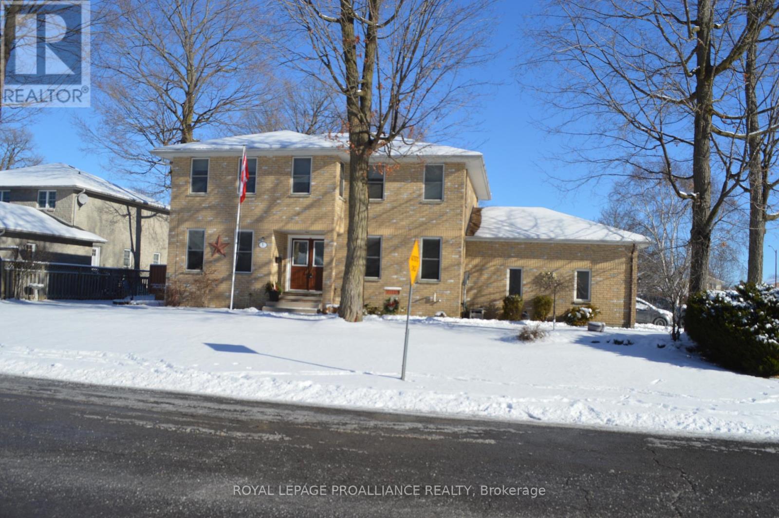 1 Simmons Court, Quinte West, Ontario  K8V 6M9 - Photo 46 - X12403000