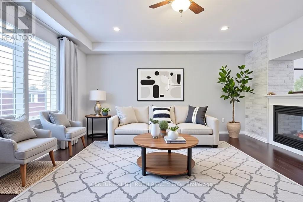 63 The Queensway, Barrie, Ontario  L4M 7J3 - Photo 17 - S12453495