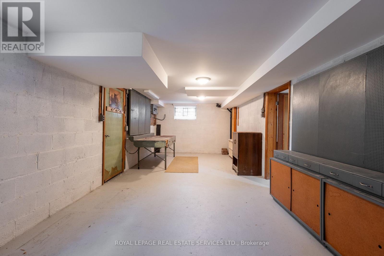 15 Burnelm Drive, Toronto, Ontario  M9B 4N2 - Photo 21 - W12609964