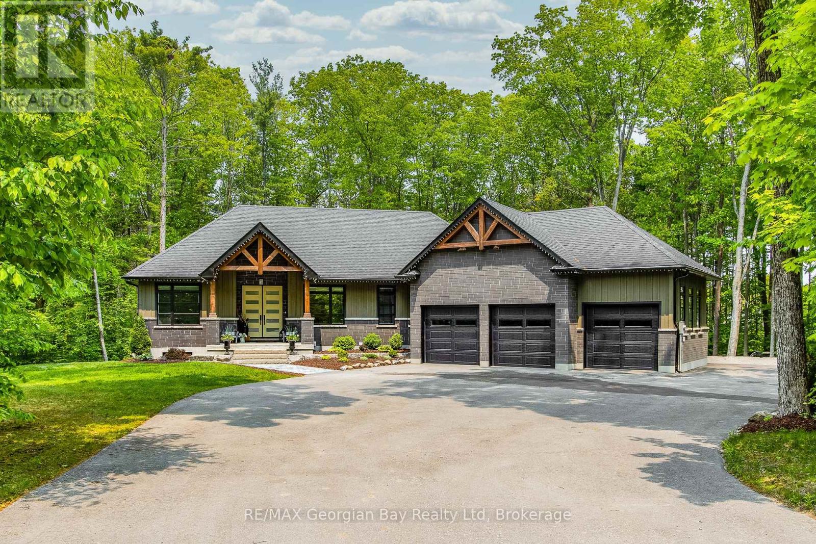 50 Windermere Circle, Tay, Ontario  L4R 0C3 - Photo 1 - S12610082