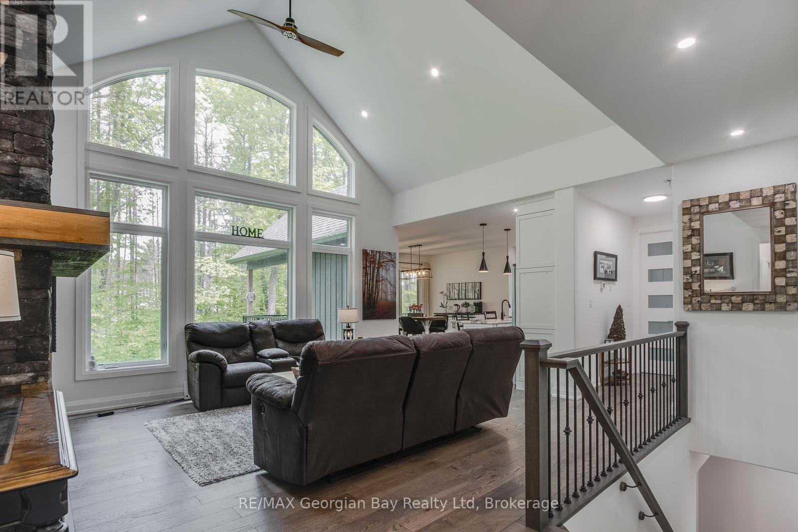 50 Windermere Circle, Tay, Ontario  L4R 0C3 - Photo 10 - S12610082