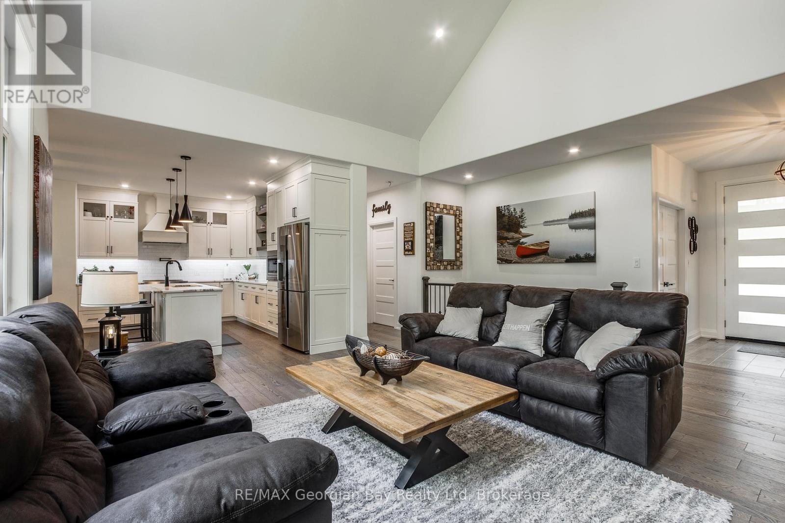 50 Windermere Circle, Tay, Ontario  L4R 0C3 - Photo 12 - S12610082