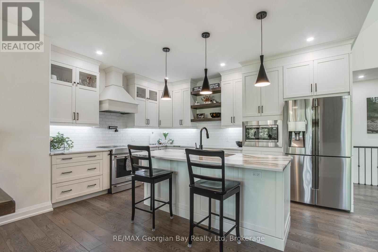 50 Windermere Circle, Tay, Ontario  L4R 0C3 - Photo 16 - S12610082