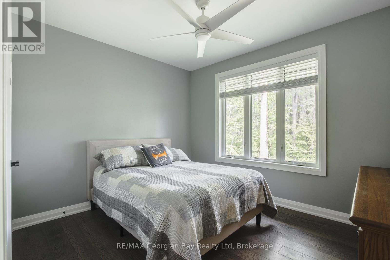 50 Windermere Circle, Tay, Ontario  L4R 0C3 - Photo 9 - S12610082