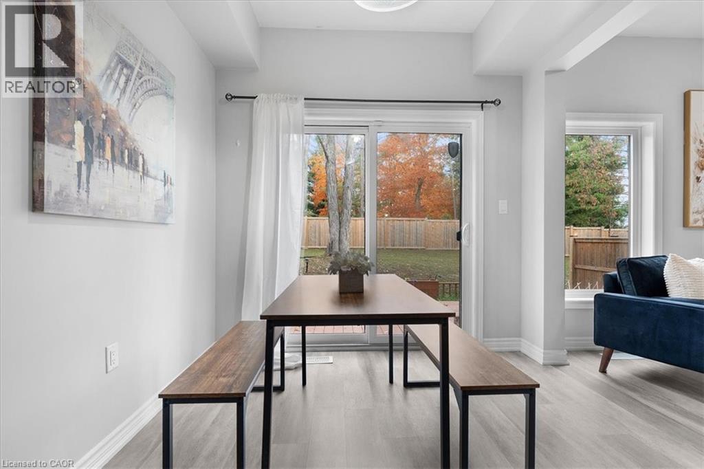 324 Equestrian Way Unit# 28, Cambridge, Ontario  N3E 0E2 - Photo 11 - 40792171