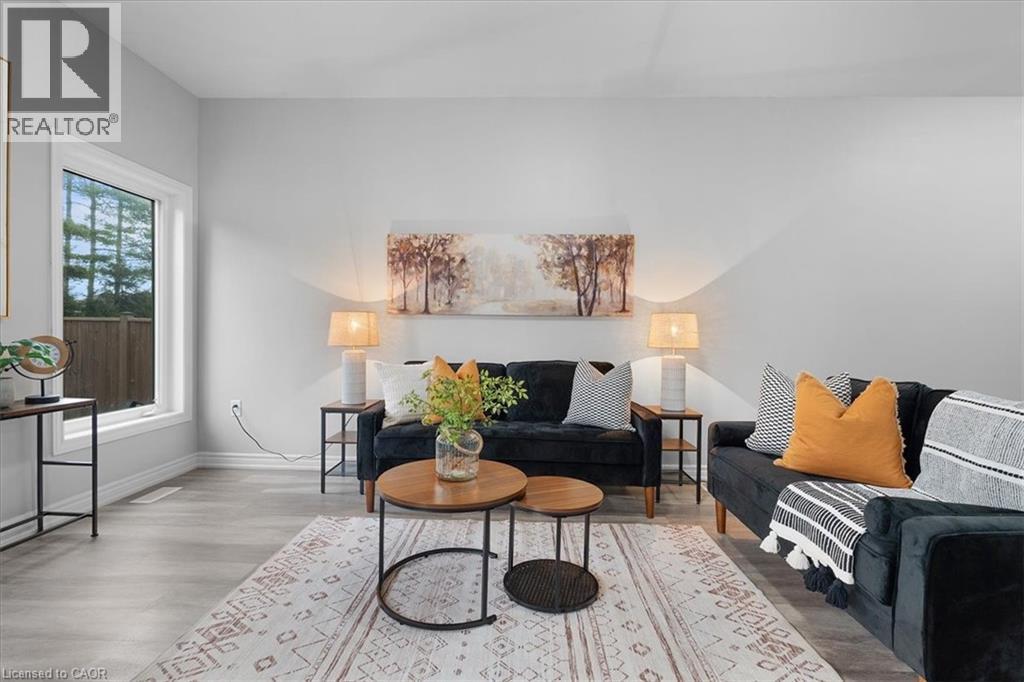 324 Equestrian Way Unit# 28, Cambridge, Ontario  N3E 0E2 - Photo 13 - 40792171