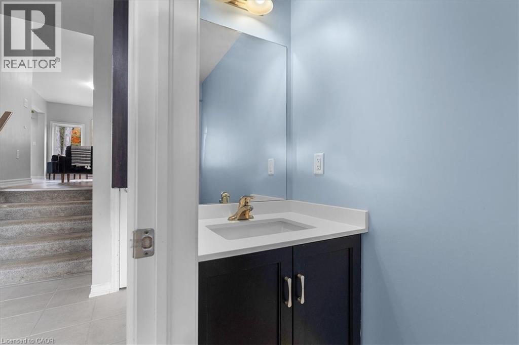 324 Equestrian Way Unit# 28, Cambridge, Ontario  N3E 0E2 - Photo 15 - 40792171