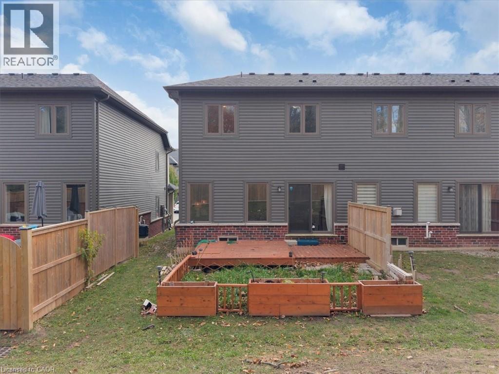 324 Equestrian Way Unit# 28, Cambridge, Ontario  N3E 0E2 - Photo 35 - 40792171