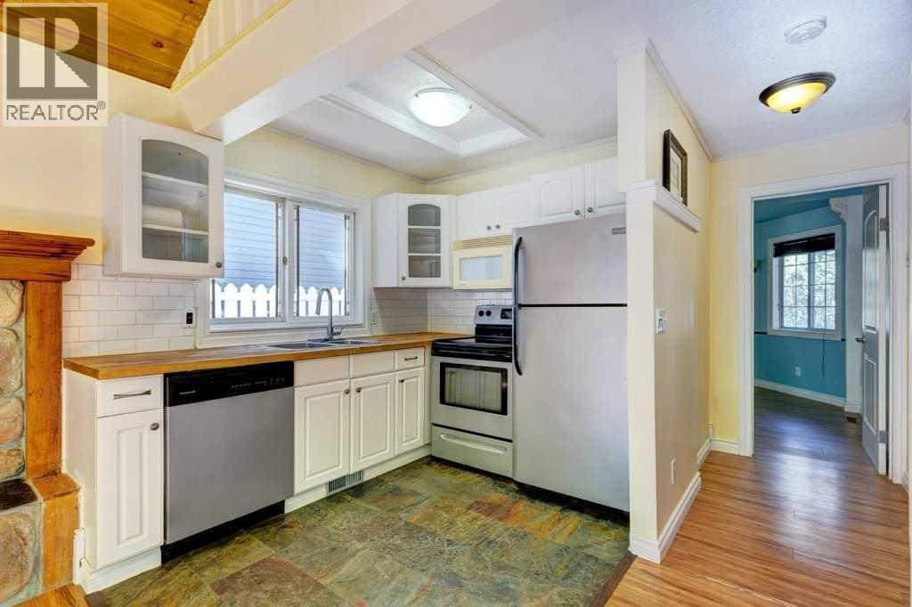 131 2 Avenue Se, High River, Alberta  T1V 1G7 - Photo 6 - A2258568