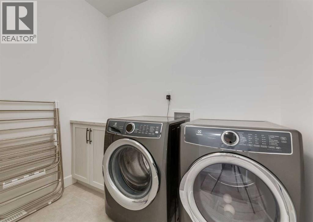 143 Yorkville Green Sw, Calgary, Alberta  T2X 4K1 - Photo 22 - A2265597