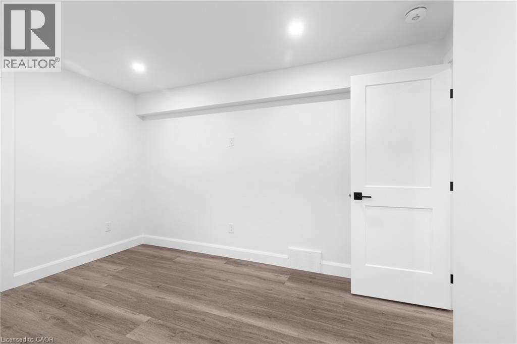 17 Church Street E, Delhi, Ontario  N4B 1T3 - Photo 37 - 40788699