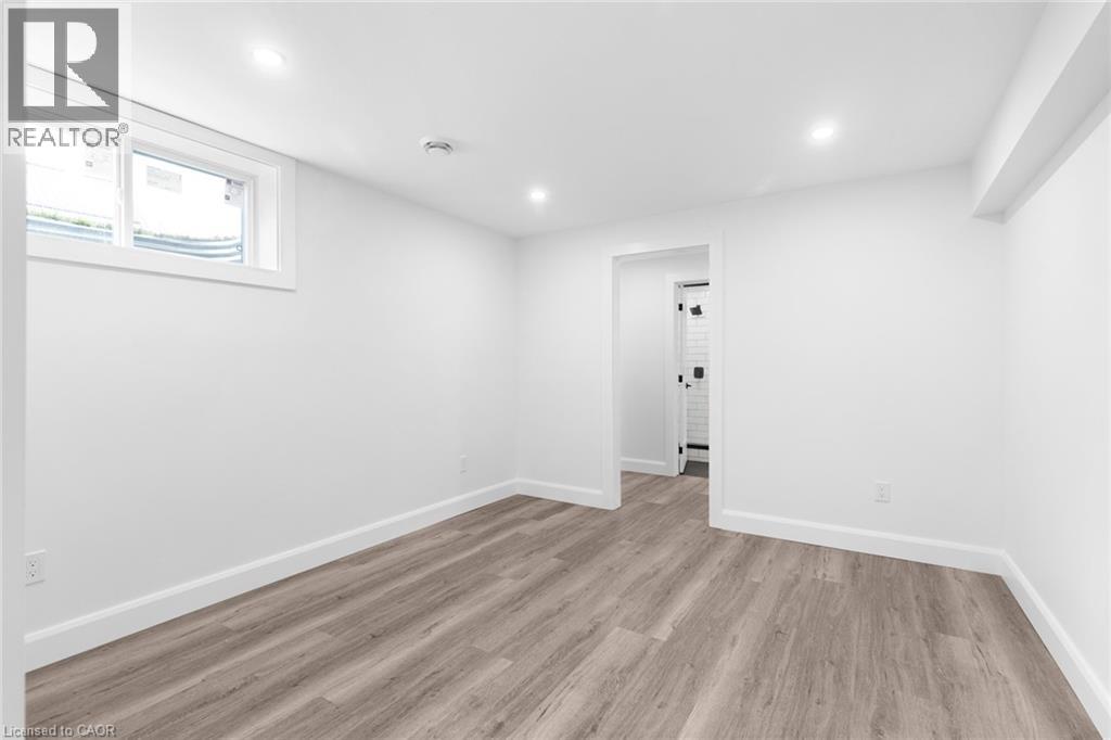 17 Church Street E, Delhi, Ontario  N4B 1T3 - Photo 36 - 40788699