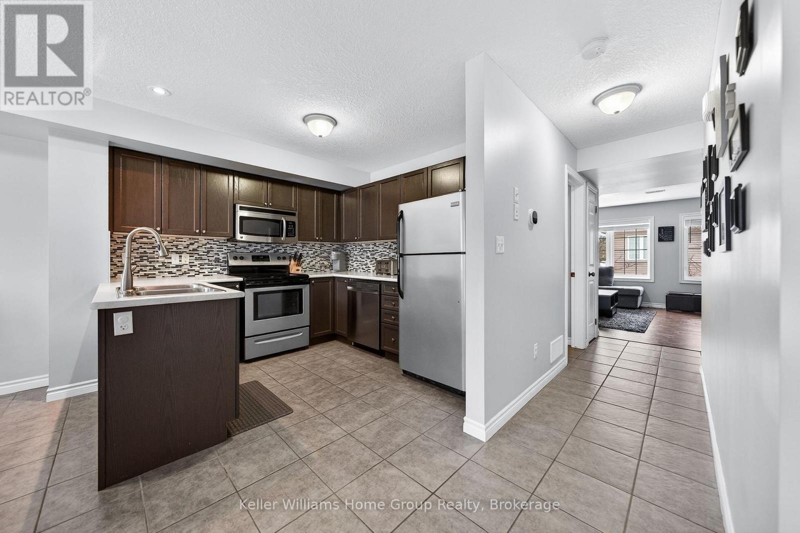 35b - 15 Carere Crescent, Guelph, Ontario  N1E 0K4 - Photo 12 - X12610158