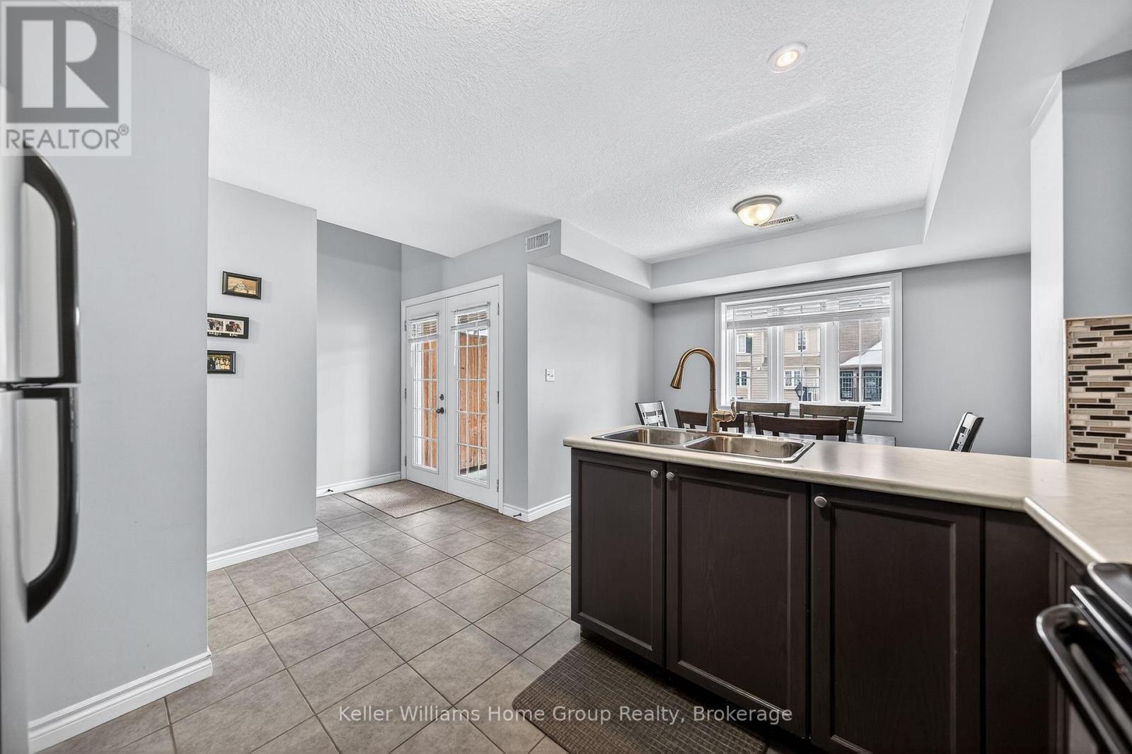 35b - 15 Carere Crescent, Guelph, Ontario  N1E 0K4 - Photo 15 - X12610158