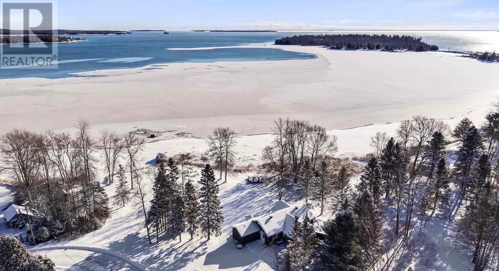 3 Hecla St, Bruce Mines, Ontario P0R 1C0 - Photo 34 - SM253431