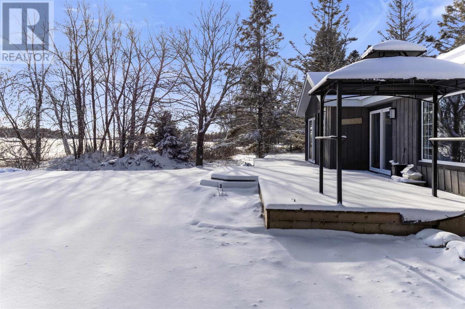 3 Hecla St, Bruce Mines, Ontario P0R 1C0 - Photo 6 - SM253431