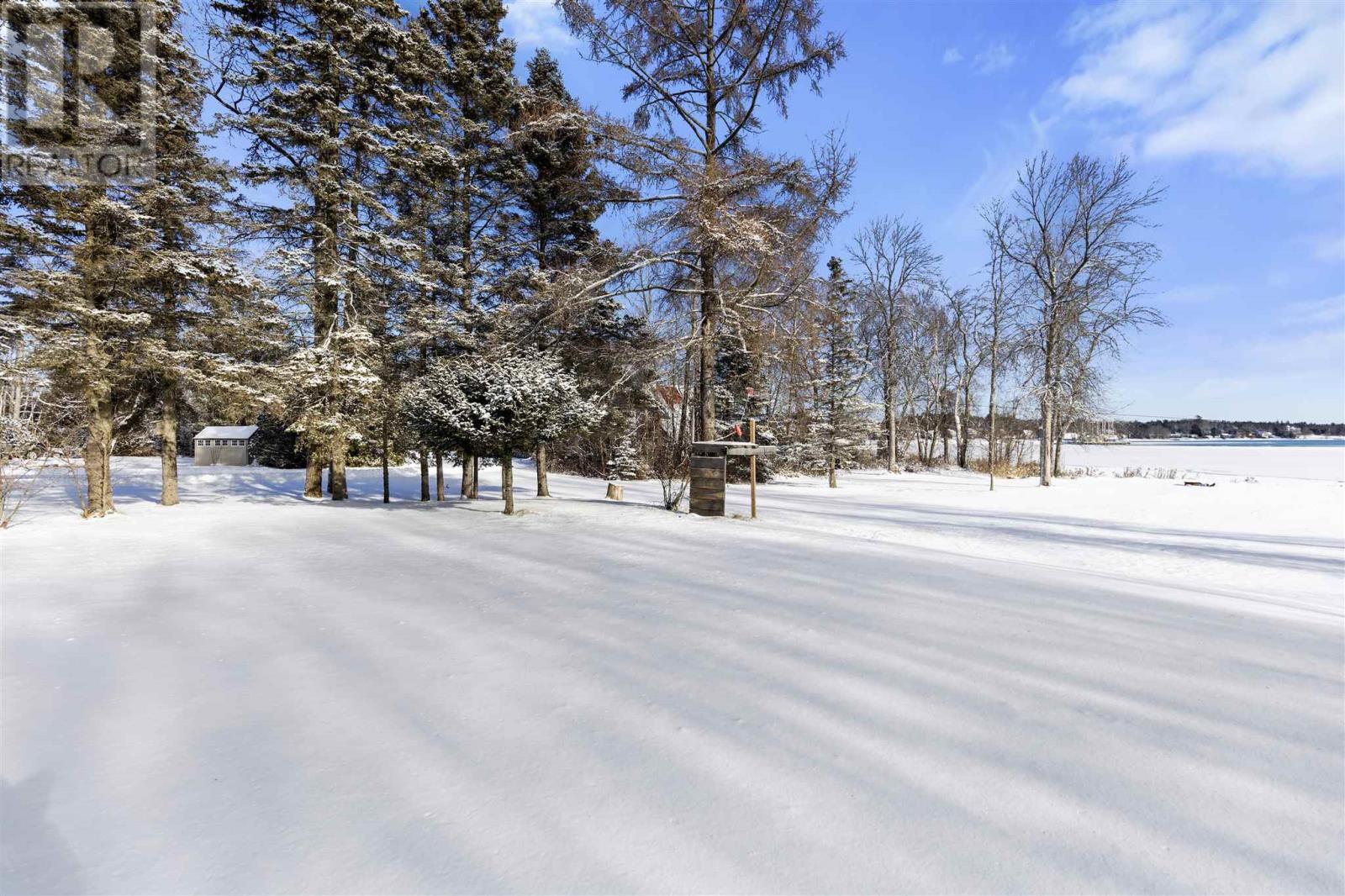 3 Hecla St, Bruce Mines, Ontario P0R 1C0 - Photo 9 - SM253431