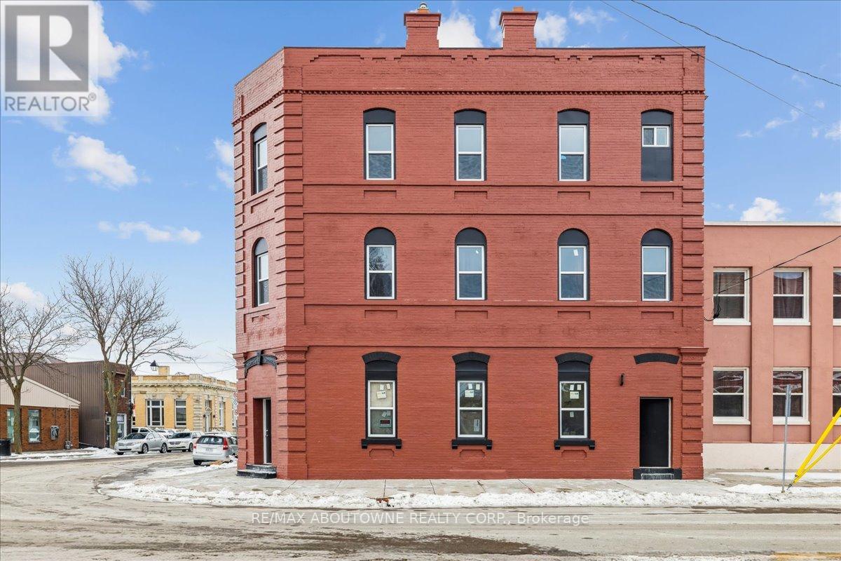 3 - 68 PEEL STREET, Norfolk, Ontario