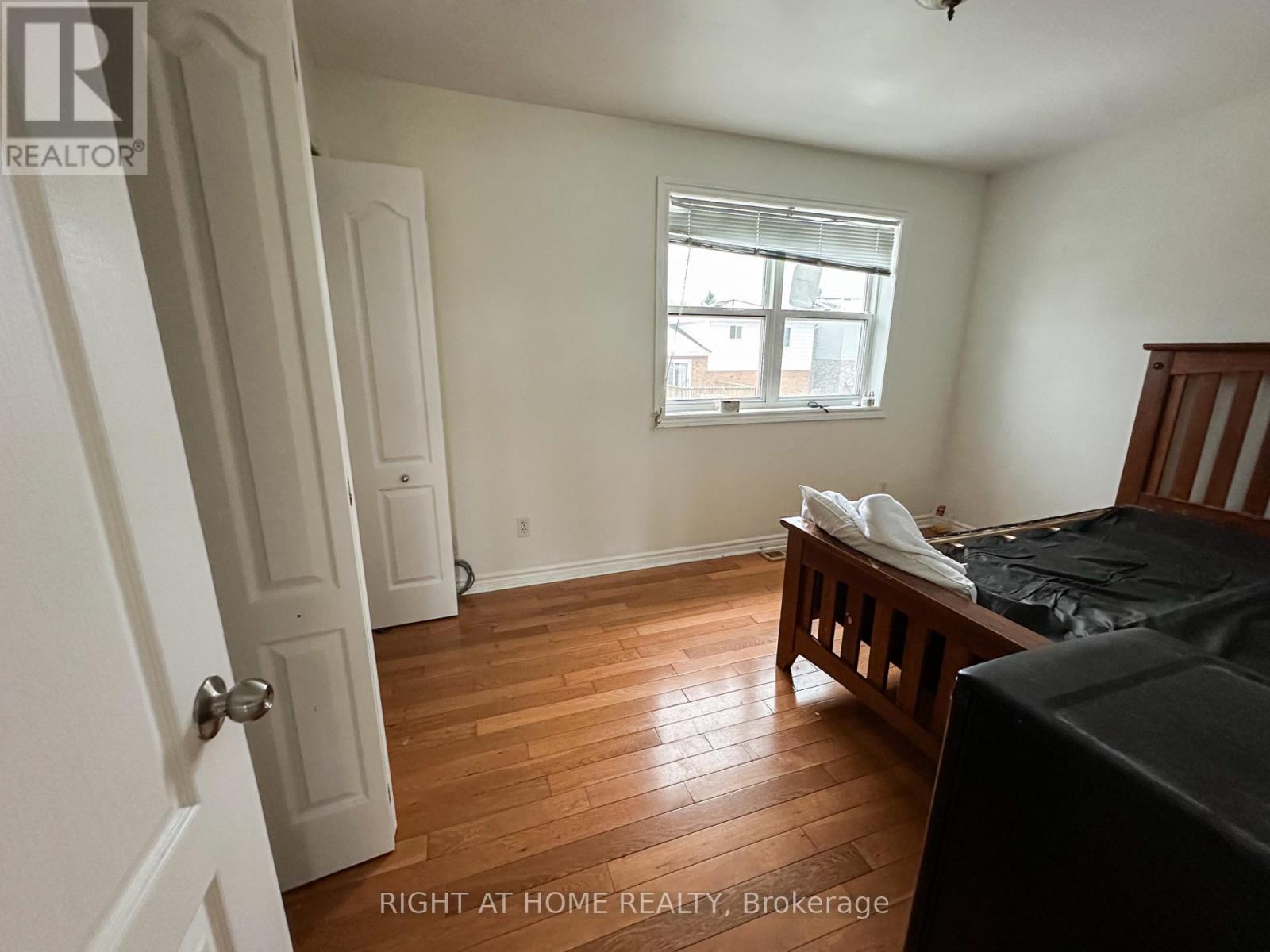 425 Kingsdale Avenue, Kingston, Ontario  K7M 7Z9 - Photo 11 - X12609974