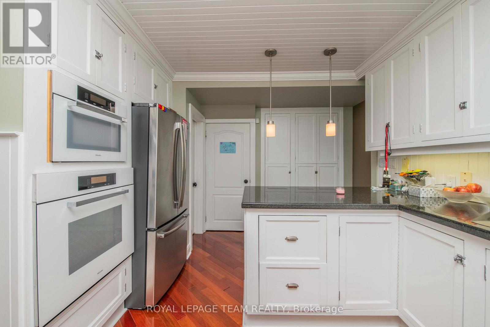 60 Goulburn Avenue, Ottawa, Ontario  K1N 8C8 - Photo 18 - X12610208