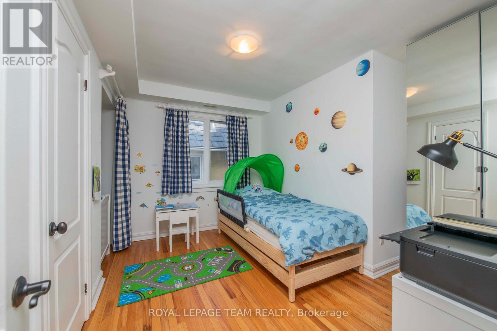 60 Goulburn Avenue, Ottawa, Ontario  K1N 8C8 - Photo 29 - X12610208