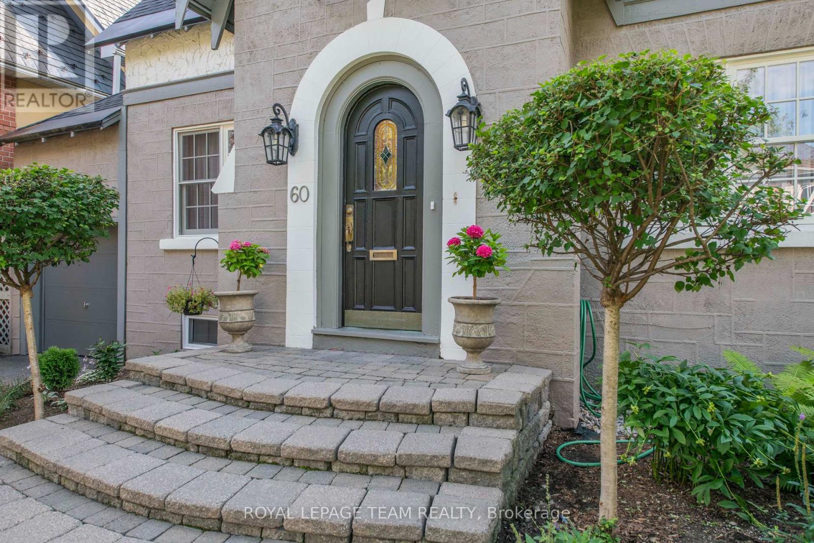 60 Goulburn Avenue, Ottawa, Ontario  K1N 8C8 - Photo 4 - X12610208