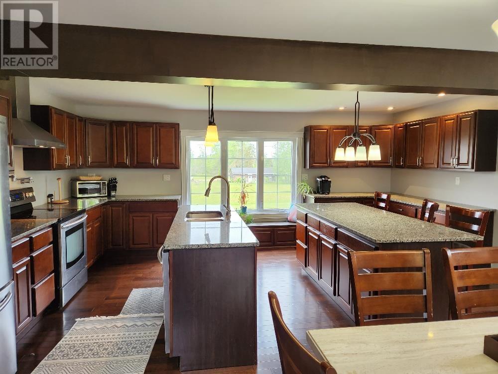 5 Cherry Lane, Stratford, Prince Edward Island C1B 1M4 - Photo 8 - 202529186