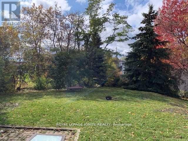 Room #1 - 65 Hickling Trail, Barrie, Ontario  L4M 5S8 - Photo 6 - S12609924