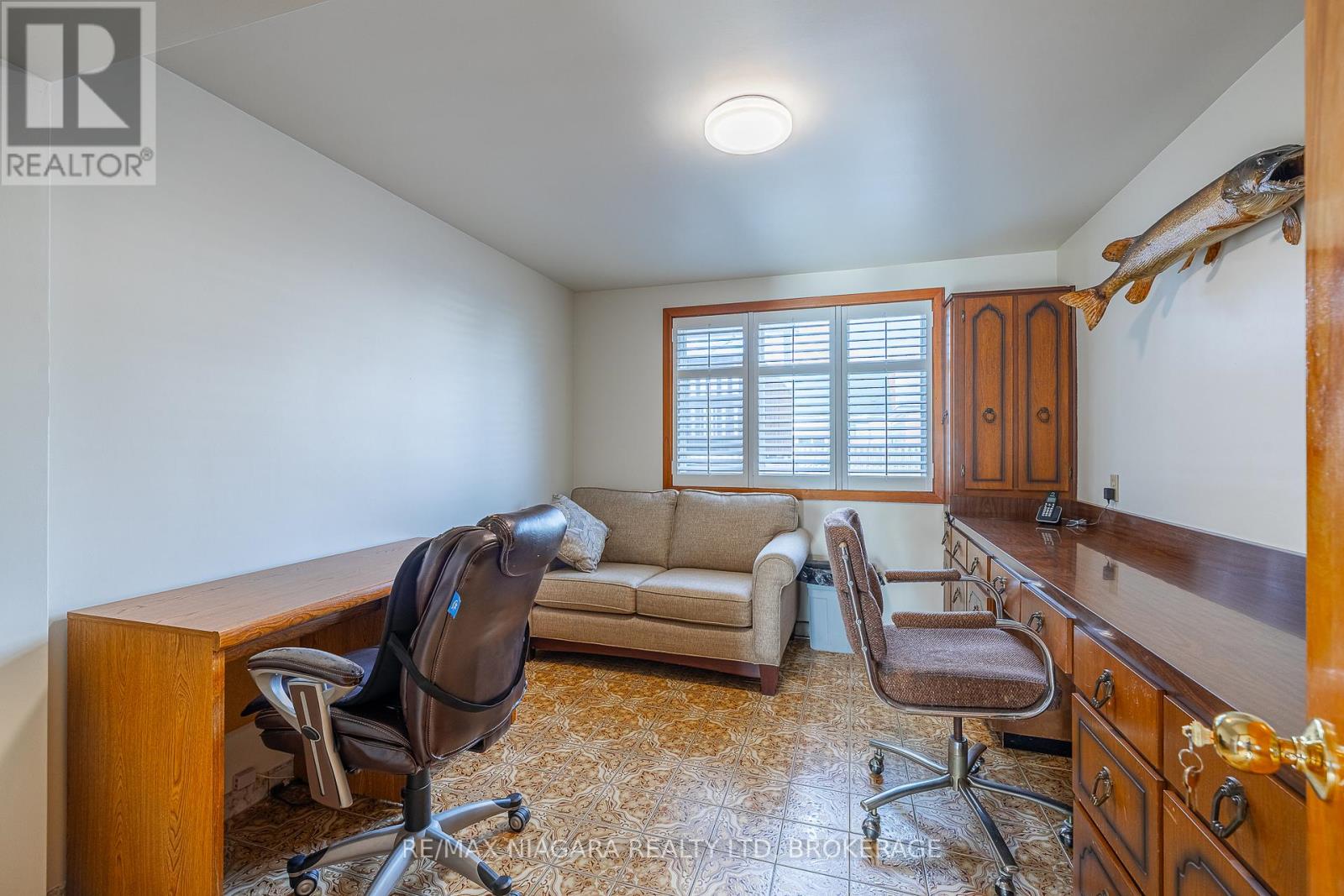 5923 Keith Street, Niagara Falls, Ontario  L2J 1J8 - Photo 9 - X12610186