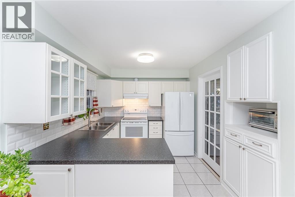 93 Wildercroft Avenue, Brampton, Ontario  L6V 4G6 - Photo 4 - 40792777