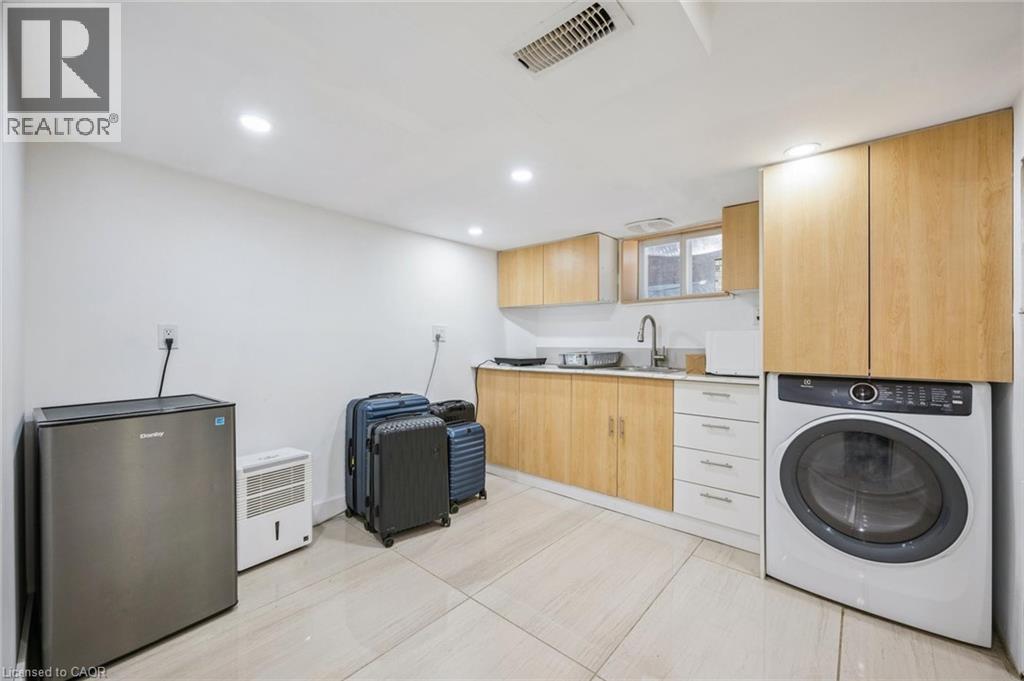 405 Wellington Street N, Kitchener, Ontario  N2H 5L3 - Photo 25 - 40778415