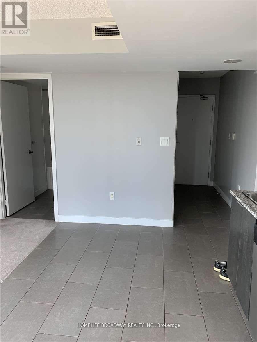 717 - 15 Brunel Court, Toronto, Ontario  M5V 3Y4 - Photo 9 - C12610094