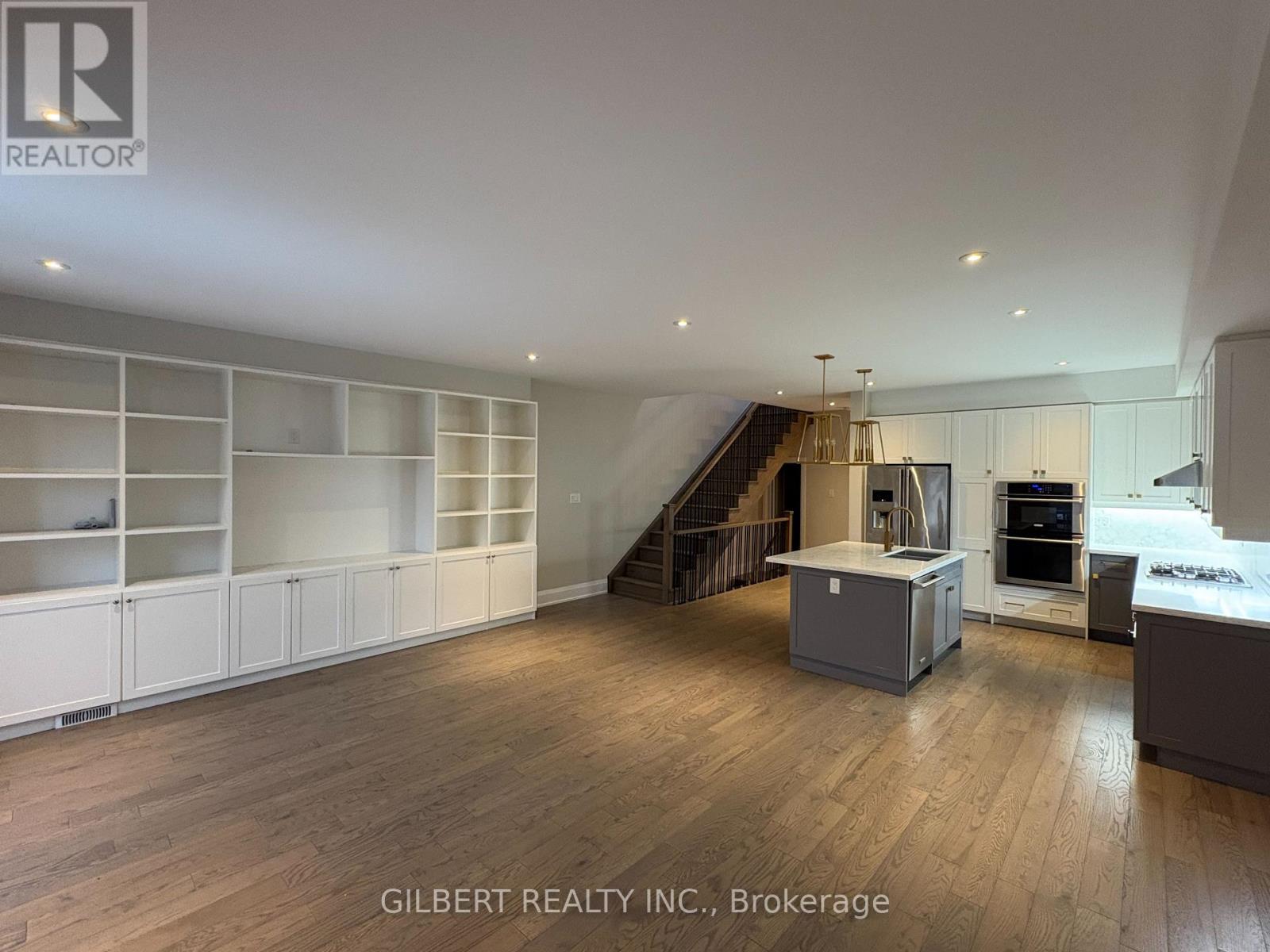 35a Marquette Avenue, Toronto, Ontario  M6A 1X8 - Photo 9 - C12610190