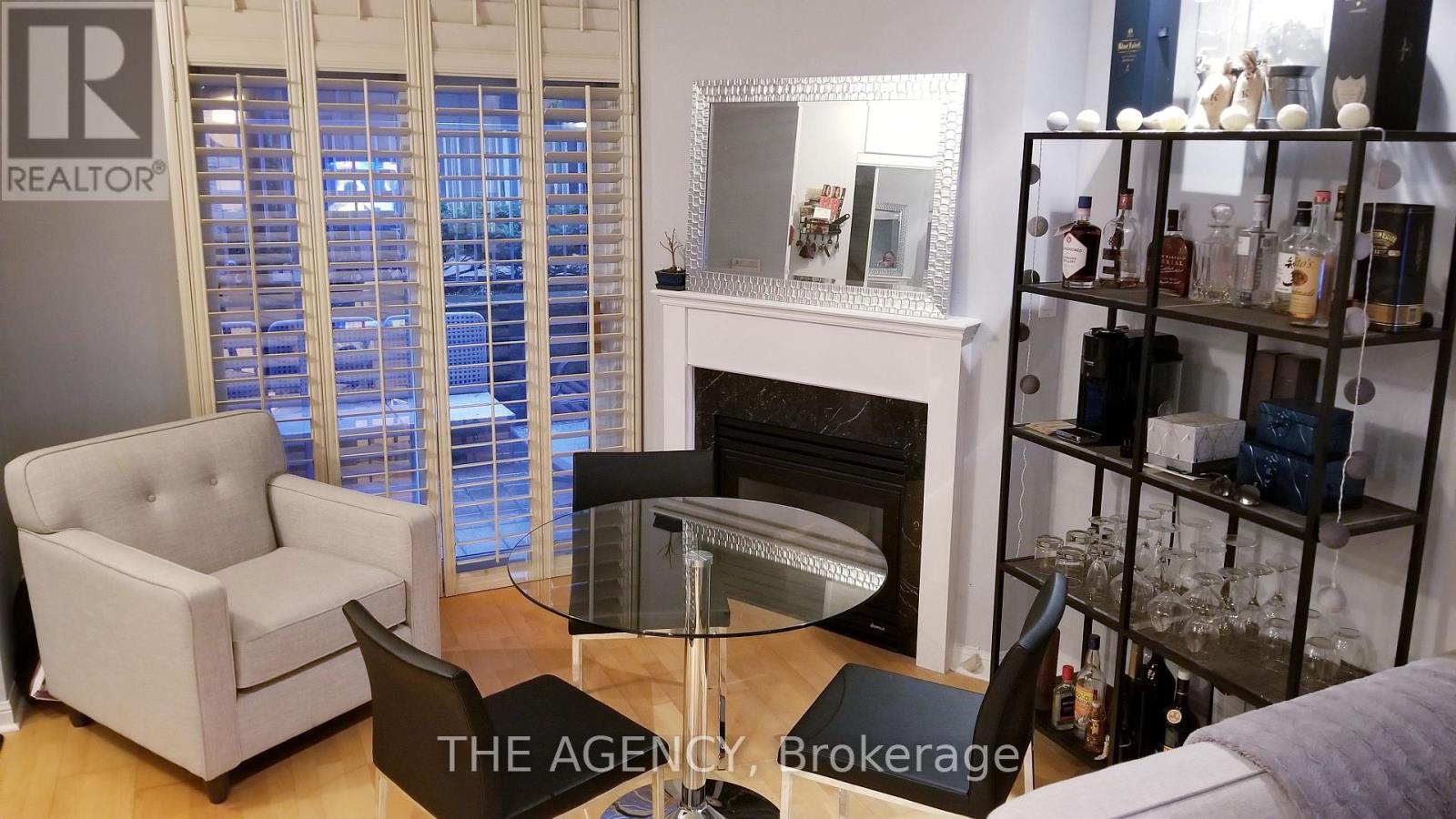 251 - 30 Stadium Road, Toronto, Ontario  M5V 3P4 - Photo 6 - C12610198