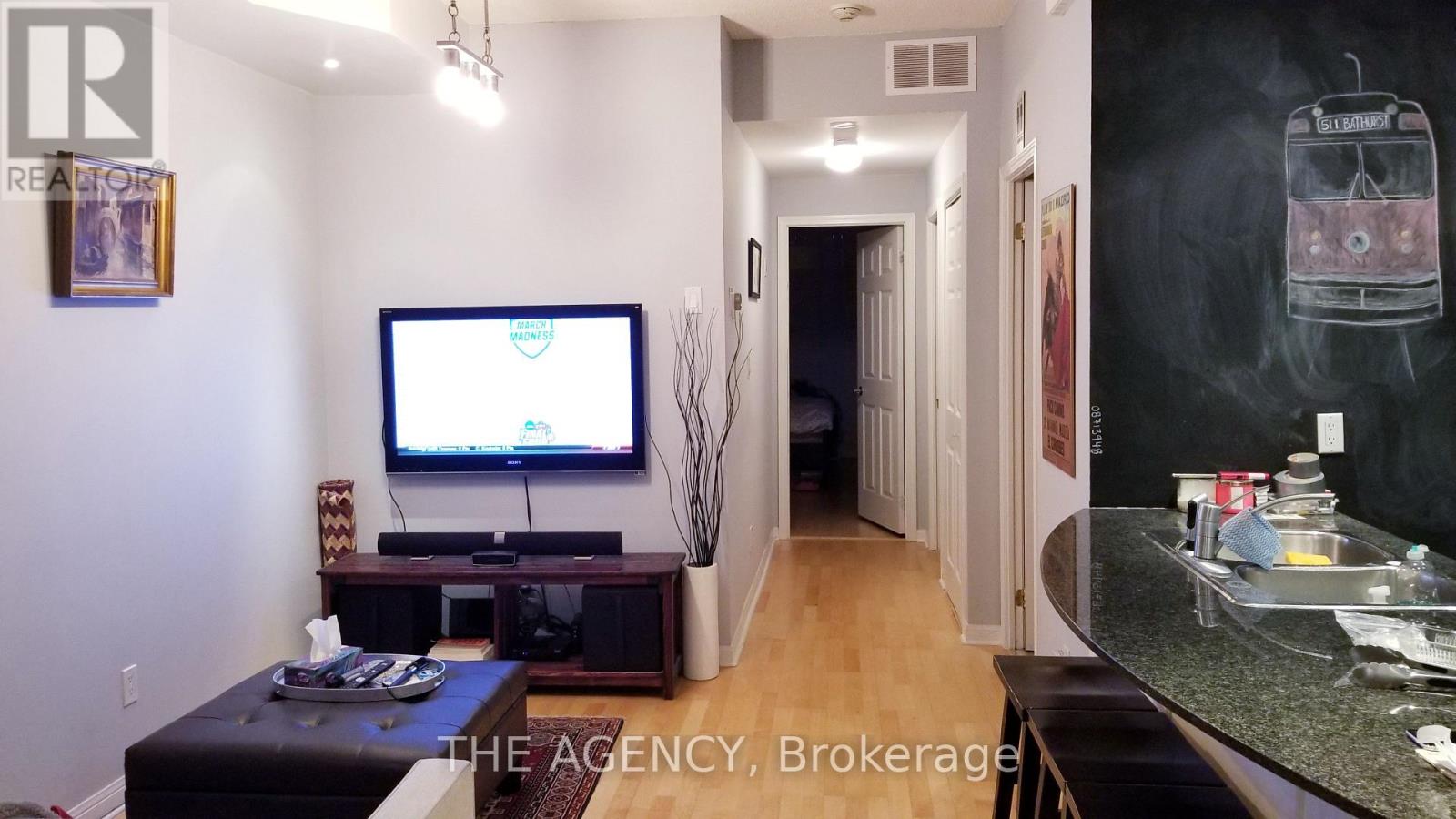 251 - 30 Stadium Road, Toronto, Ontario  M5V 3P4 - Photo 7 - C12610198