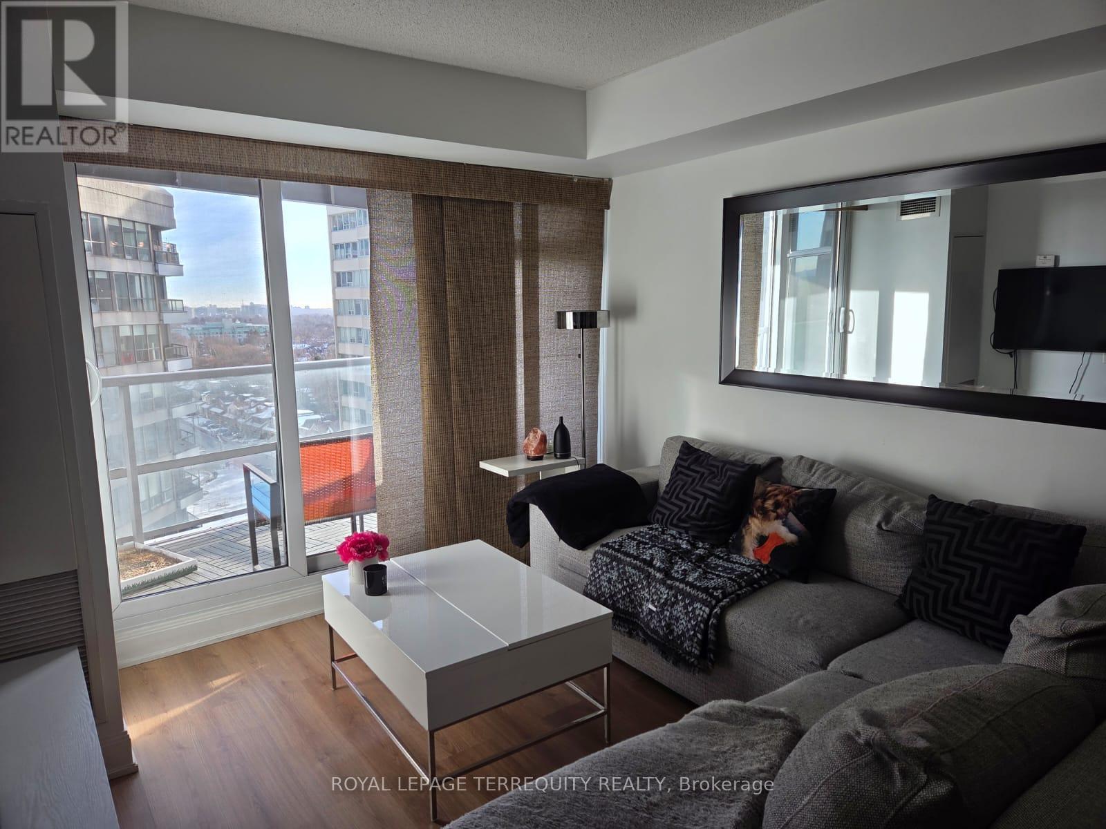 1512 - 2181 Yonge Street, Toronto, Ontario  M4S 3H7 - Photo 4 - C12610224