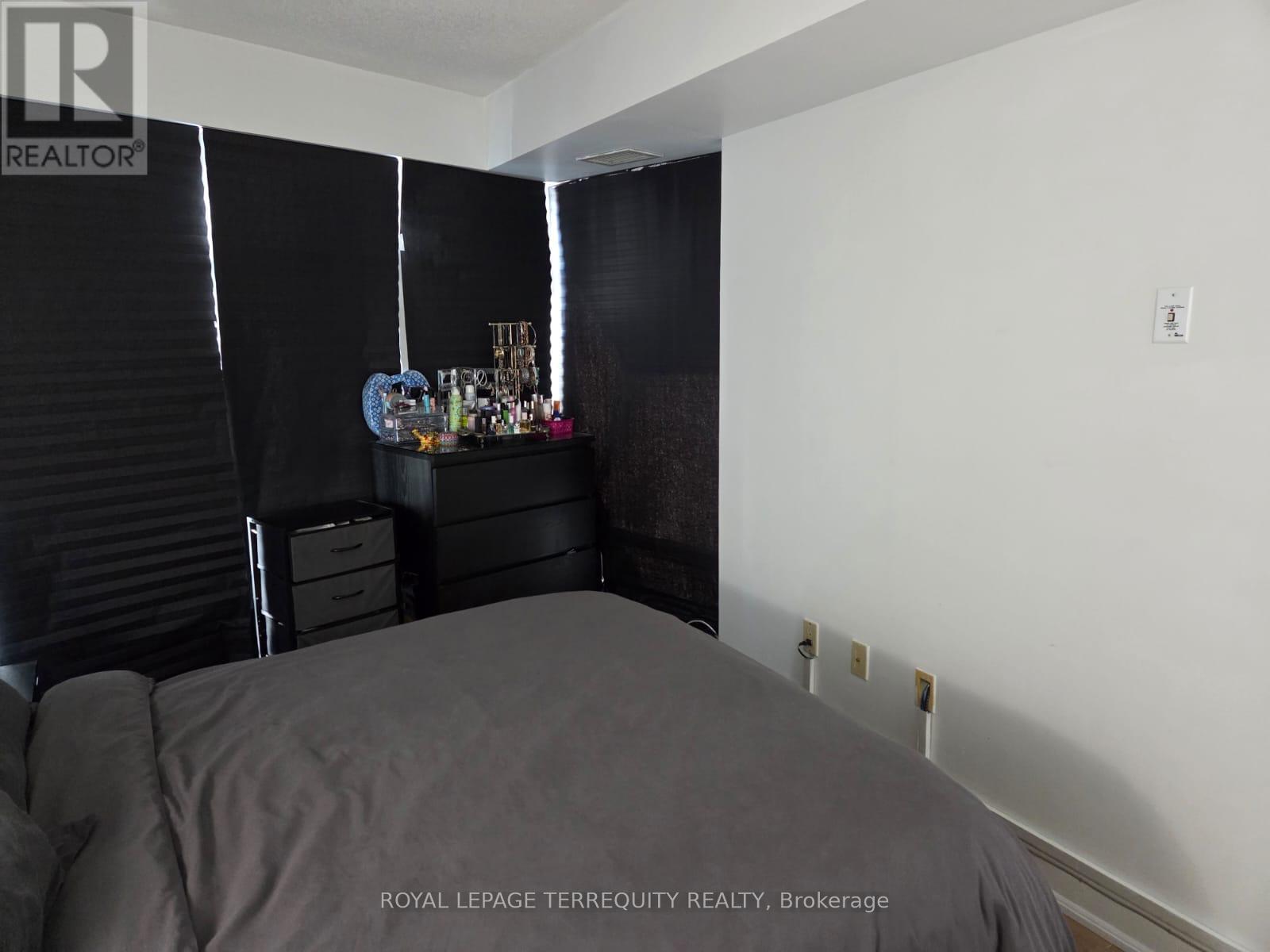 1512 - 2181 Yonge Street, Toronto, Ontario  M4S 3H7 - Photo 5 - C12610224