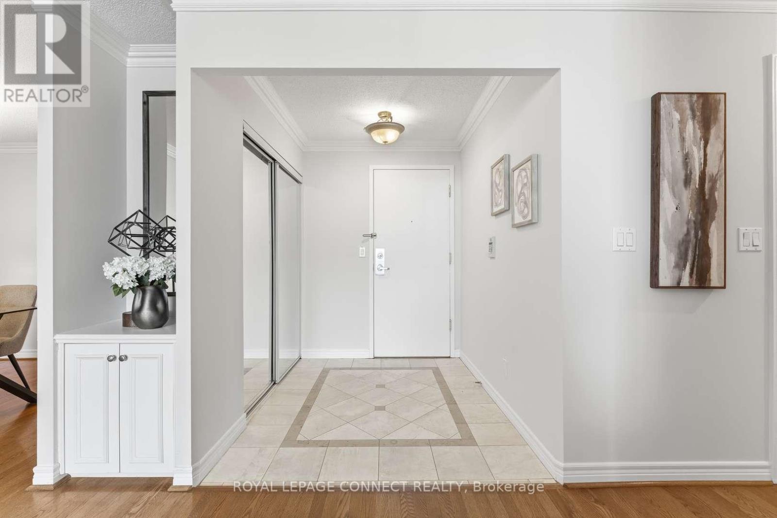 2927 - 68 Corporate Drive, Toronto, Ontario  M1H 3H3 - Photo 4 - E12610064