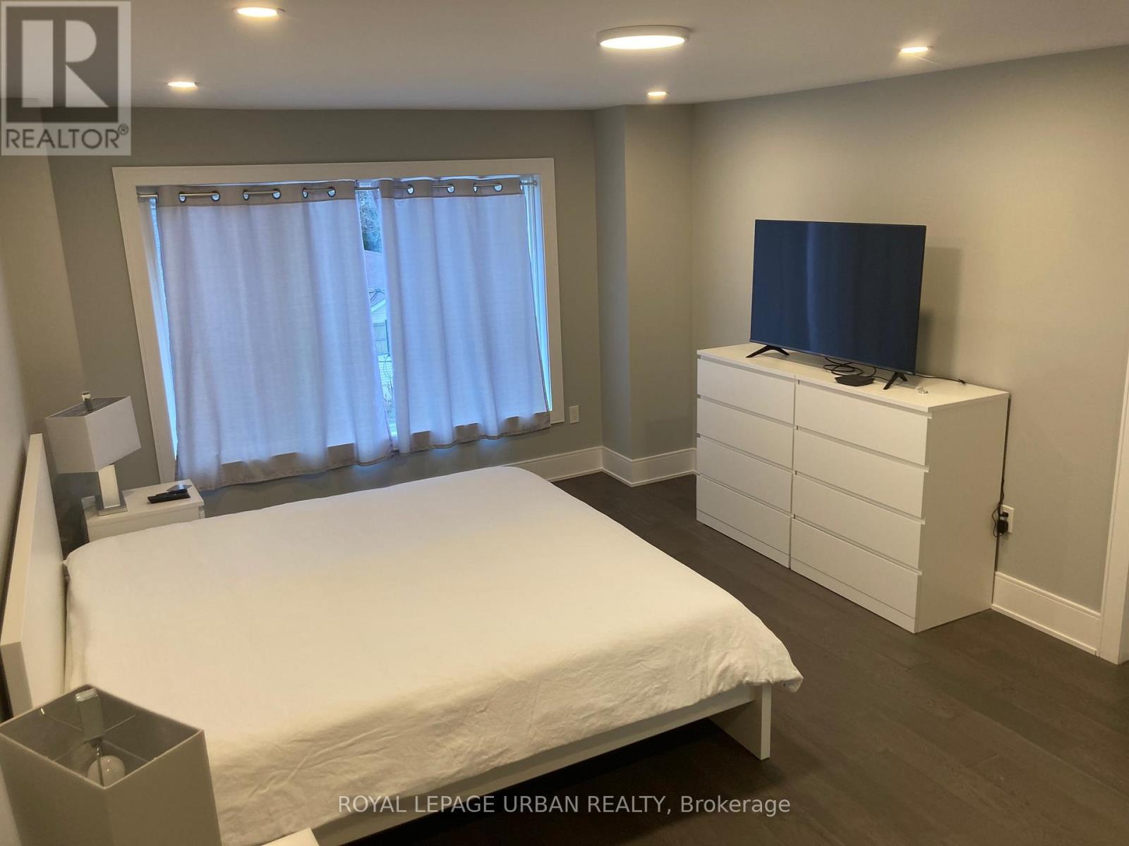 28 Sharpe Street, Toronto, Ontario M1N 3T6 - Photo 11 - E12610140