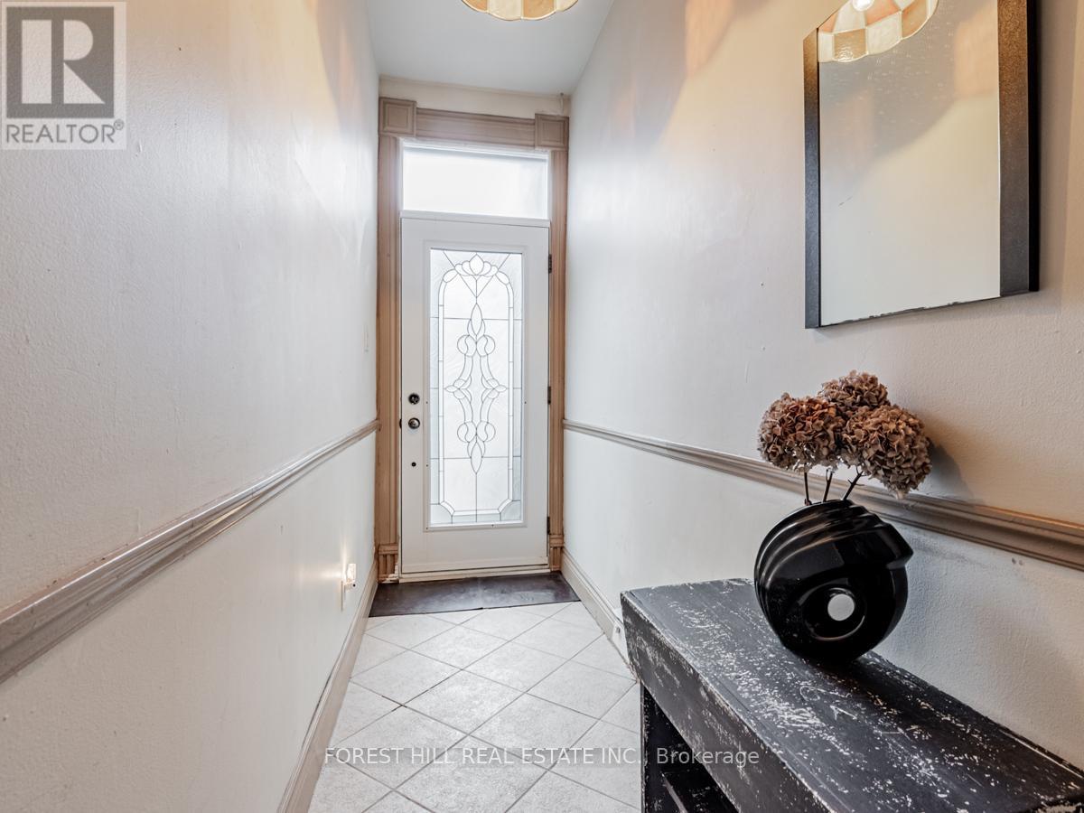 54 De Grassi Street, Toronto, Ontario  M4M 2K3 - Photo 3 - E12610200