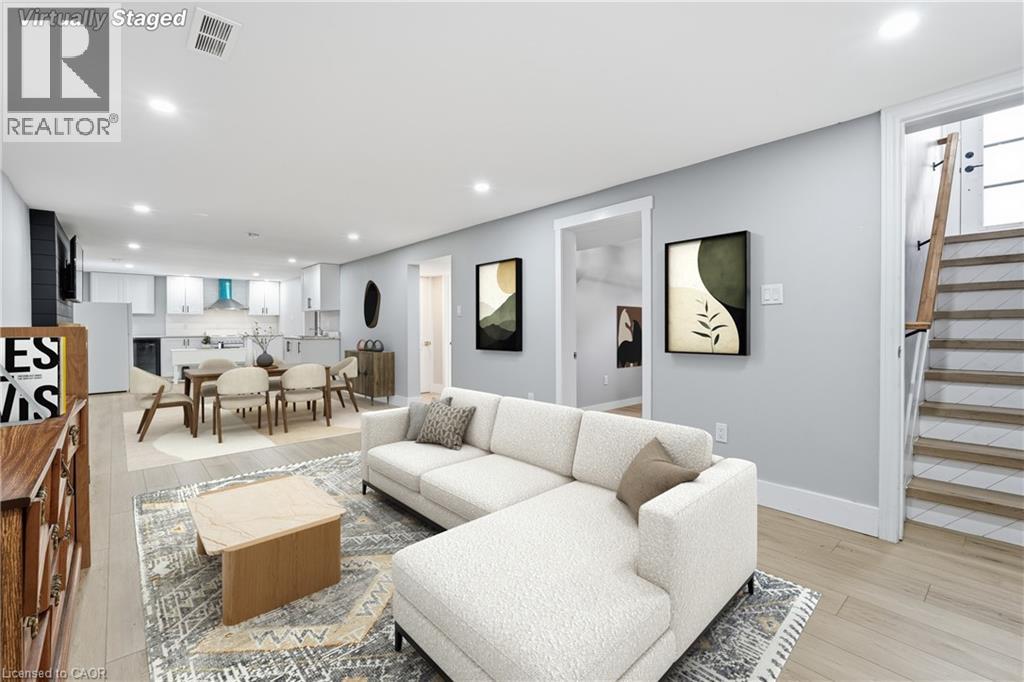 31 Varadi Avenue, Brantford, Ontario  N3R 3N2 - Photo 14 - 40770427