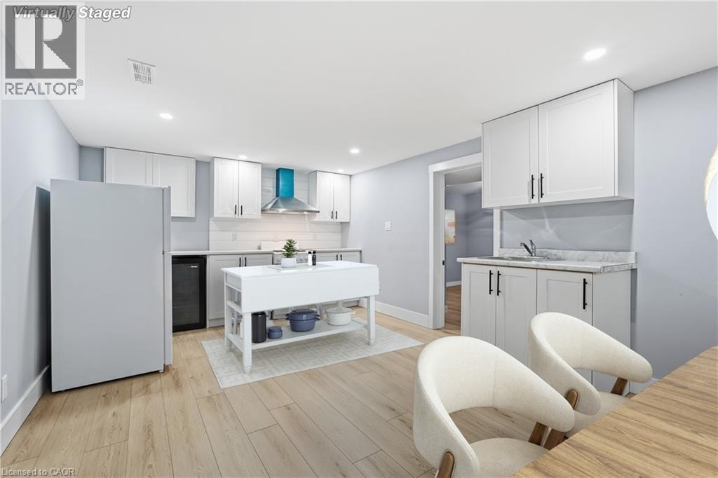 31 Varadi Avenue, Brantford, Ontario  N3R 3N2 - Photo 16 - 40770427