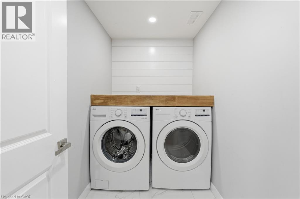 31 Varadi Avenue, Brantford, Ontario  N3R 3N2 - Photo 20 - 40770427