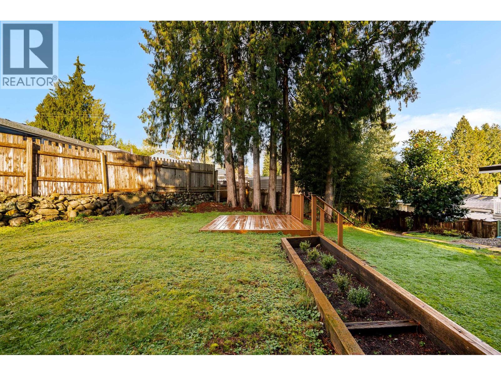 1648 Scarborough Crescent, Port Coquitlam, British Columbia V3C 2R1 - Photo 35 - R3072032