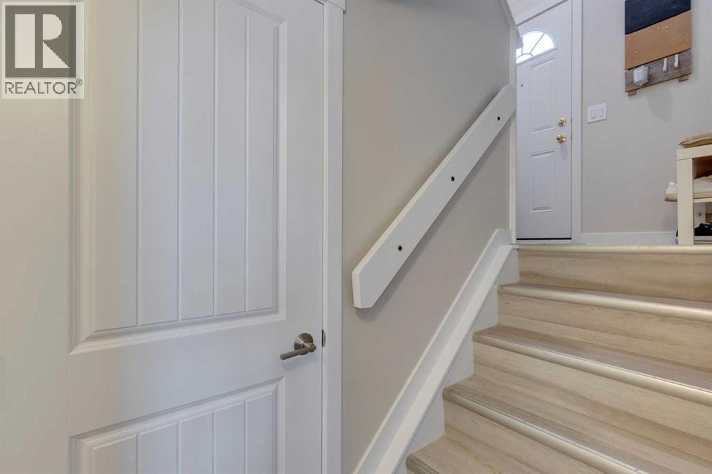 2630 Oakmoor Drive Sw, Calgary, Alberta  T2V 4E7 - Photo 13 - A2273018