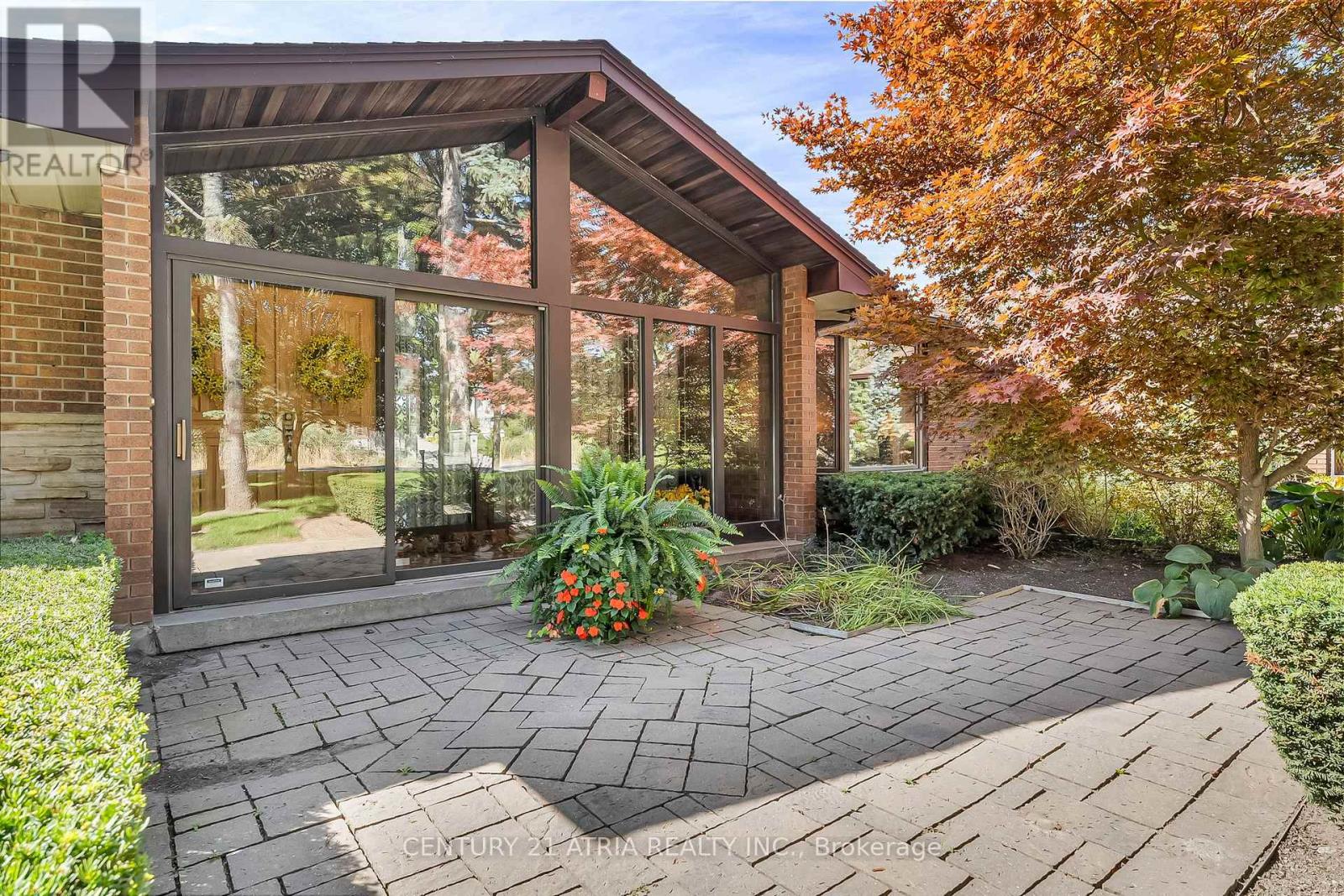 56 Cachet Parkway, Markham, Ontario  L6C 1C2 - Photo 4 - N12610100