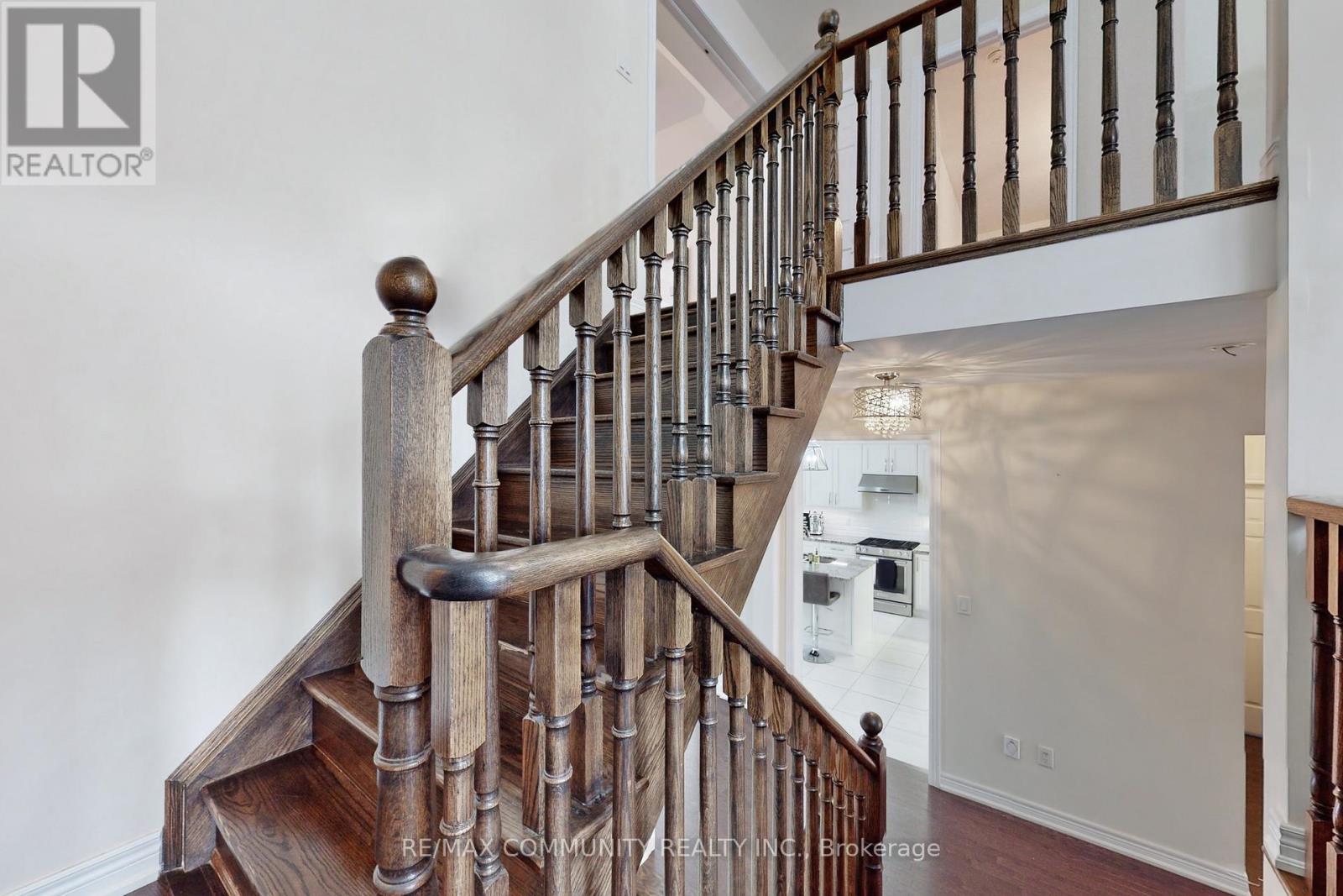 4 Flay Court, Innisfil, Ontario  L0L 1L0 - Photo 21 - N12610126